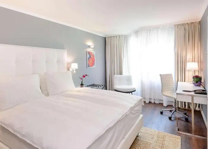 Mercure Raphael 4* Βιέννη