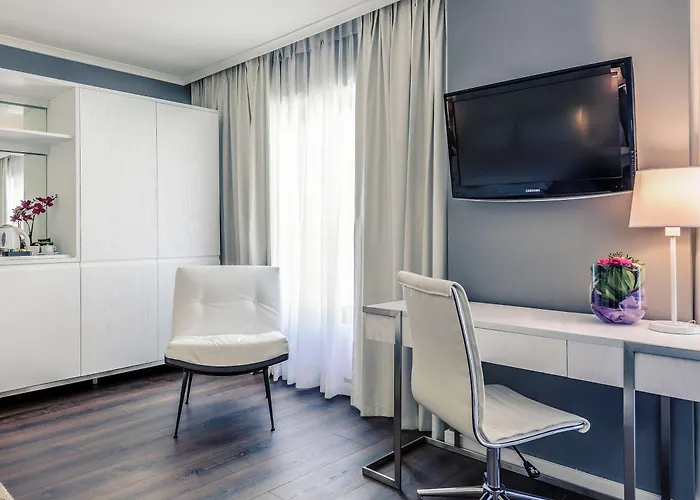 Mercure Raphael Ξενοδοχείο 4*