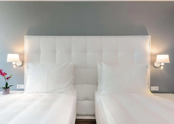 Ξενοδοχείο Mercure Raphael 4*