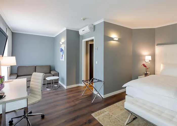 Ξενοδοχείο Mercure Raphael 4*