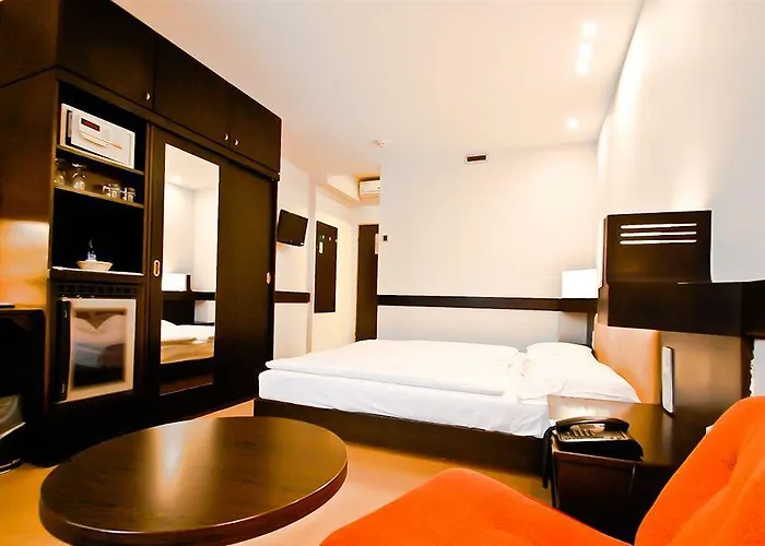 Mercure Raphael Ξενοδοχείο 4*