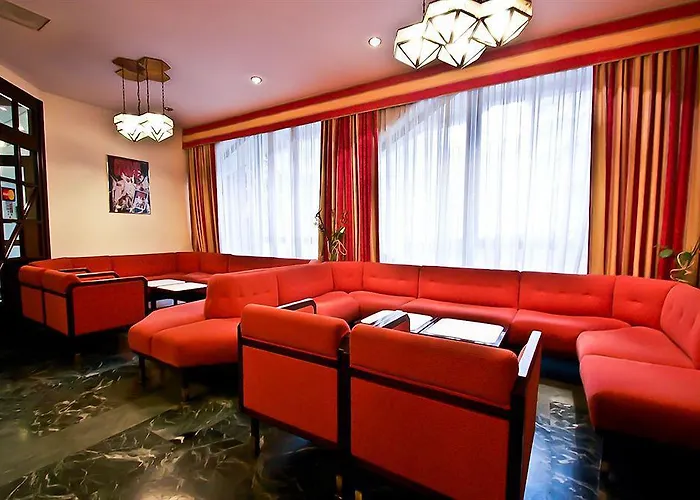 Ξενοδοχείο Mercure Raphael 4*